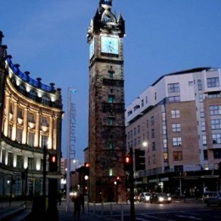 City Centre Apartment W Parking & Hyperoptic Wifi Glasgow Exterior foto